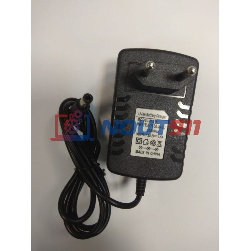 Блок питания для гироскутера-сигвея 25.2V 1.5A 37.8W 5.5x2.5mm