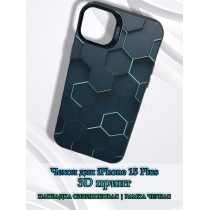 Чехол для iPhone 15 Plus с 3D принтом Соты с перепадом темно-синего цвета, накладка силиконовая, рамка черная